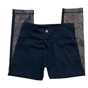 Lululemon Gold Print Capri Legging  Sz: 4